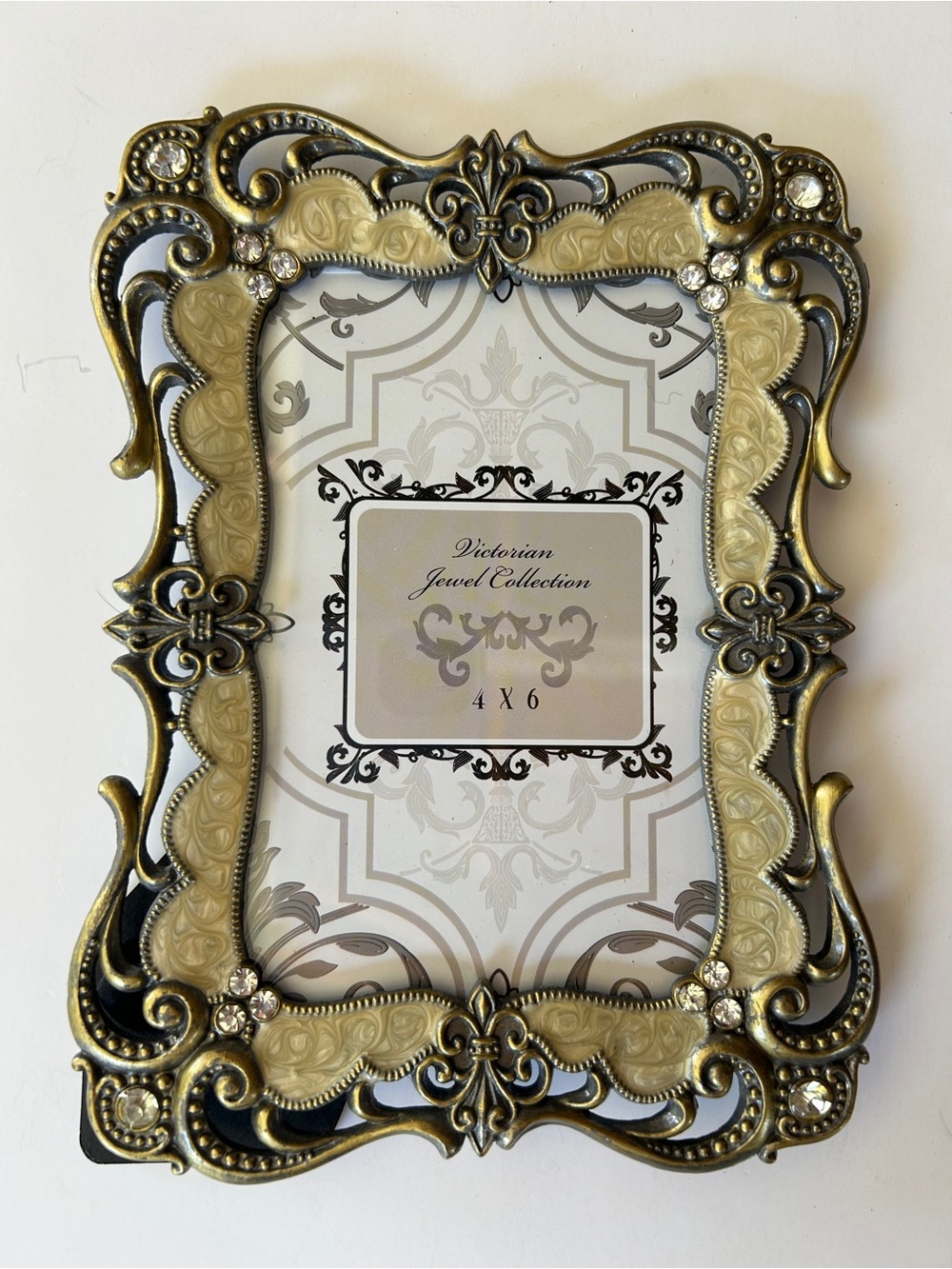 Ornate Brass and Cream 4x6 Picture Frame